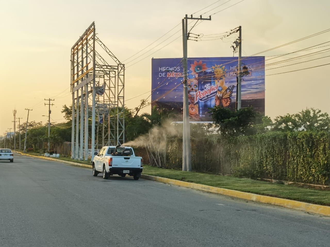 Atienden brigadas de salud zonas afectadas por el huracán John en Guerrero