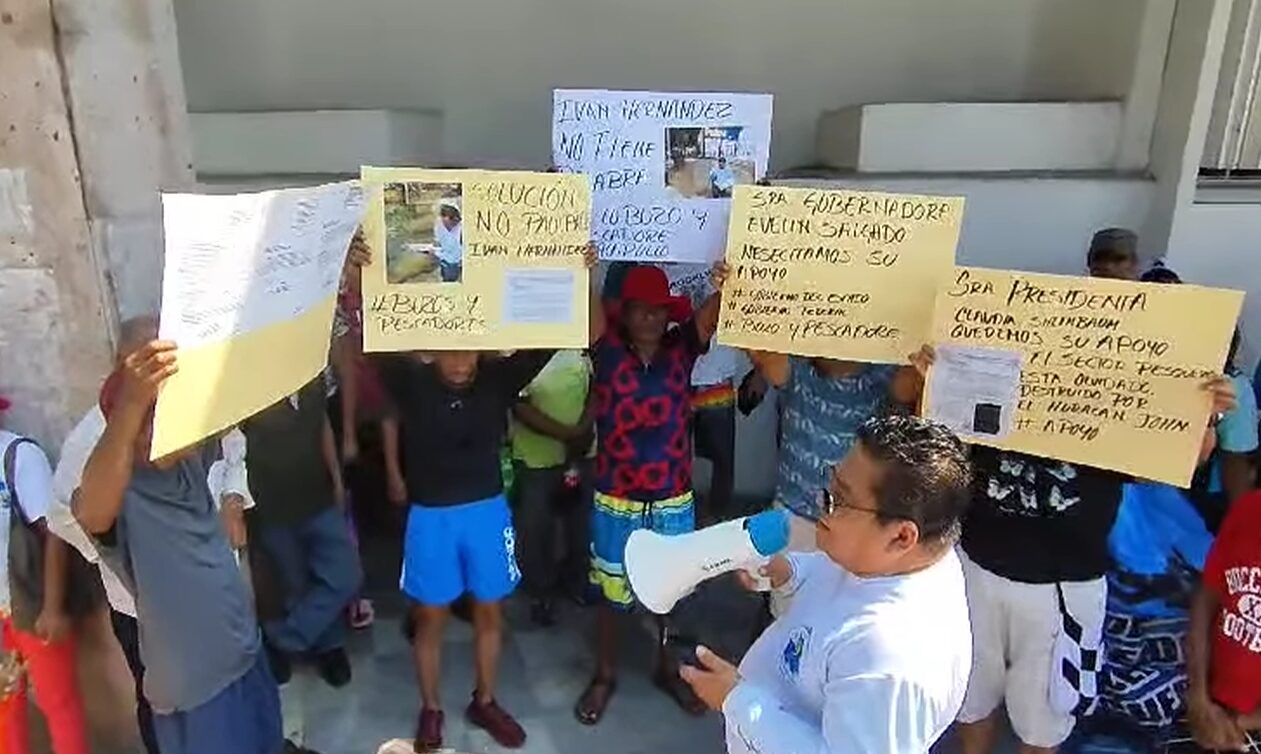 Pescadores de Acapulco acuerdan reunión con delegado federal tras amenaza de bloqueos