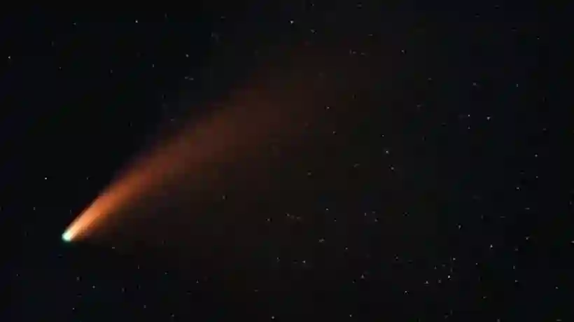 El “cometa del siglo” ilumina el cielo mexicano; cuándo, cómo y dónde verlo