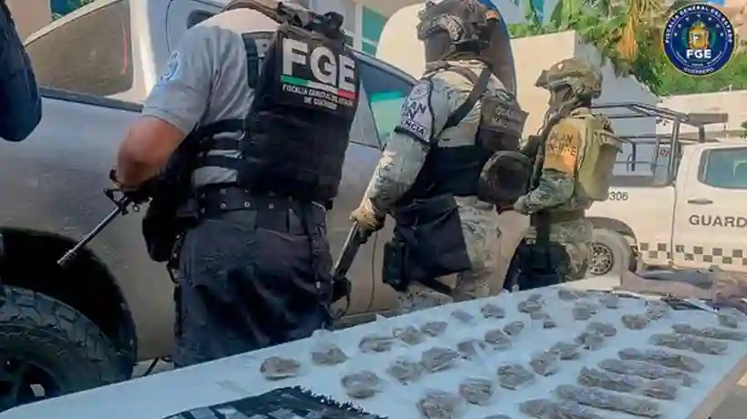 Aseguran droga y vehículo en operativo conjunto en Acapulco