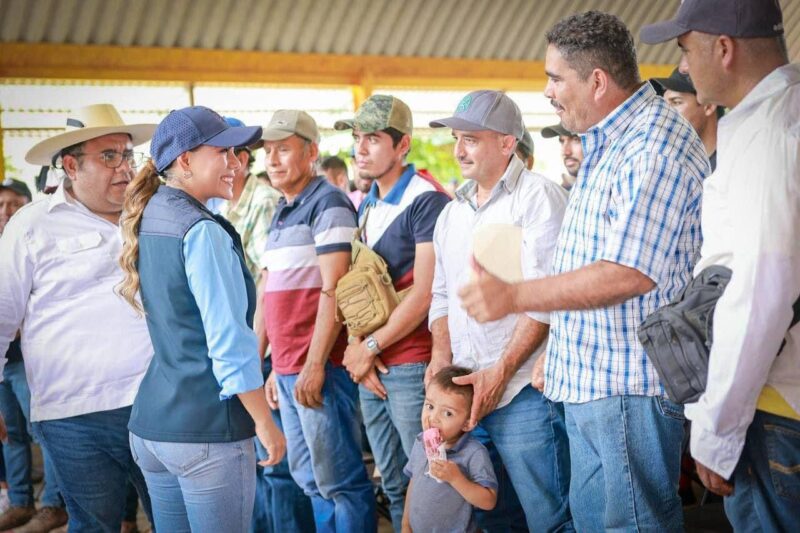 Reitera Evelyn Salgado su compromiso prioritario con la Sierra